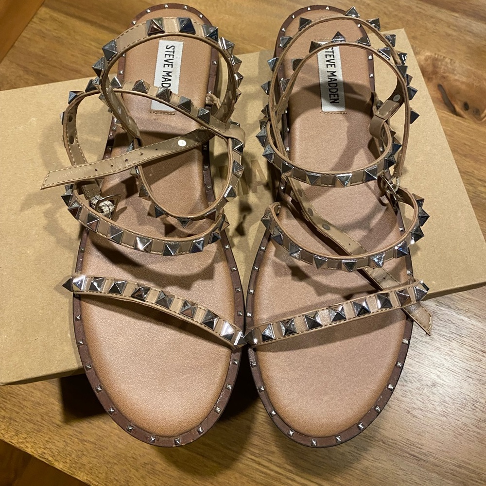 Steve Madden Travel Tan